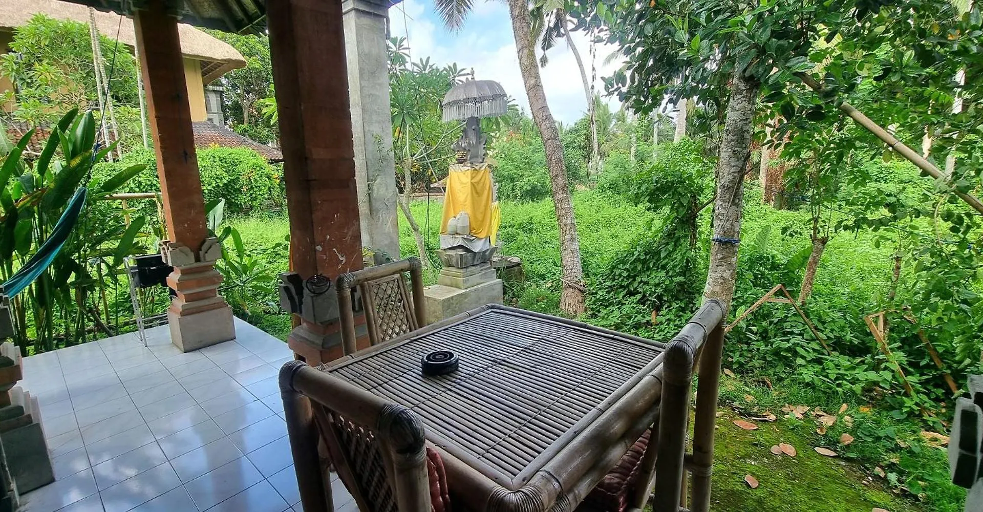 Keladi House Ubud Hostel